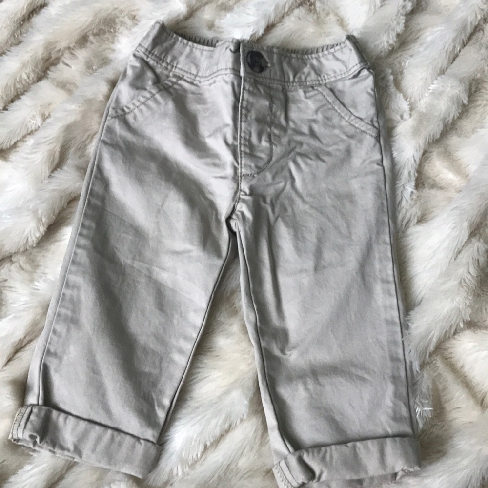 Old Navy khaki pants 6-12 months